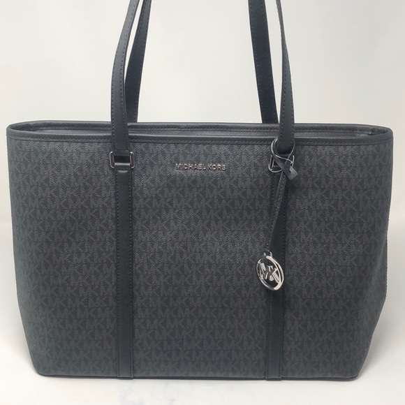 Michael Kors Handbags - Nwt Michael Kors Sady Laptop Bag